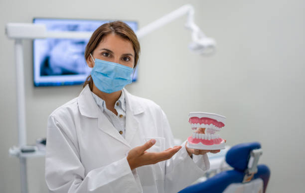 Best Broken or Chipped Tooth Repair in Bell, CA
